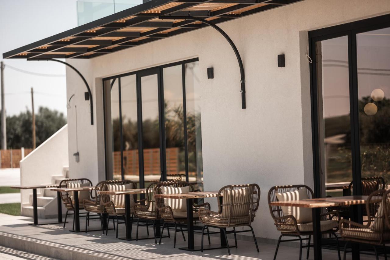 Salt Boutique Hotel Palouki Exterior foto